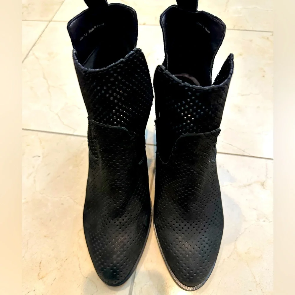 Dolce Vita ankle bootie black onyx size 7.5 - Picture 2 of 10